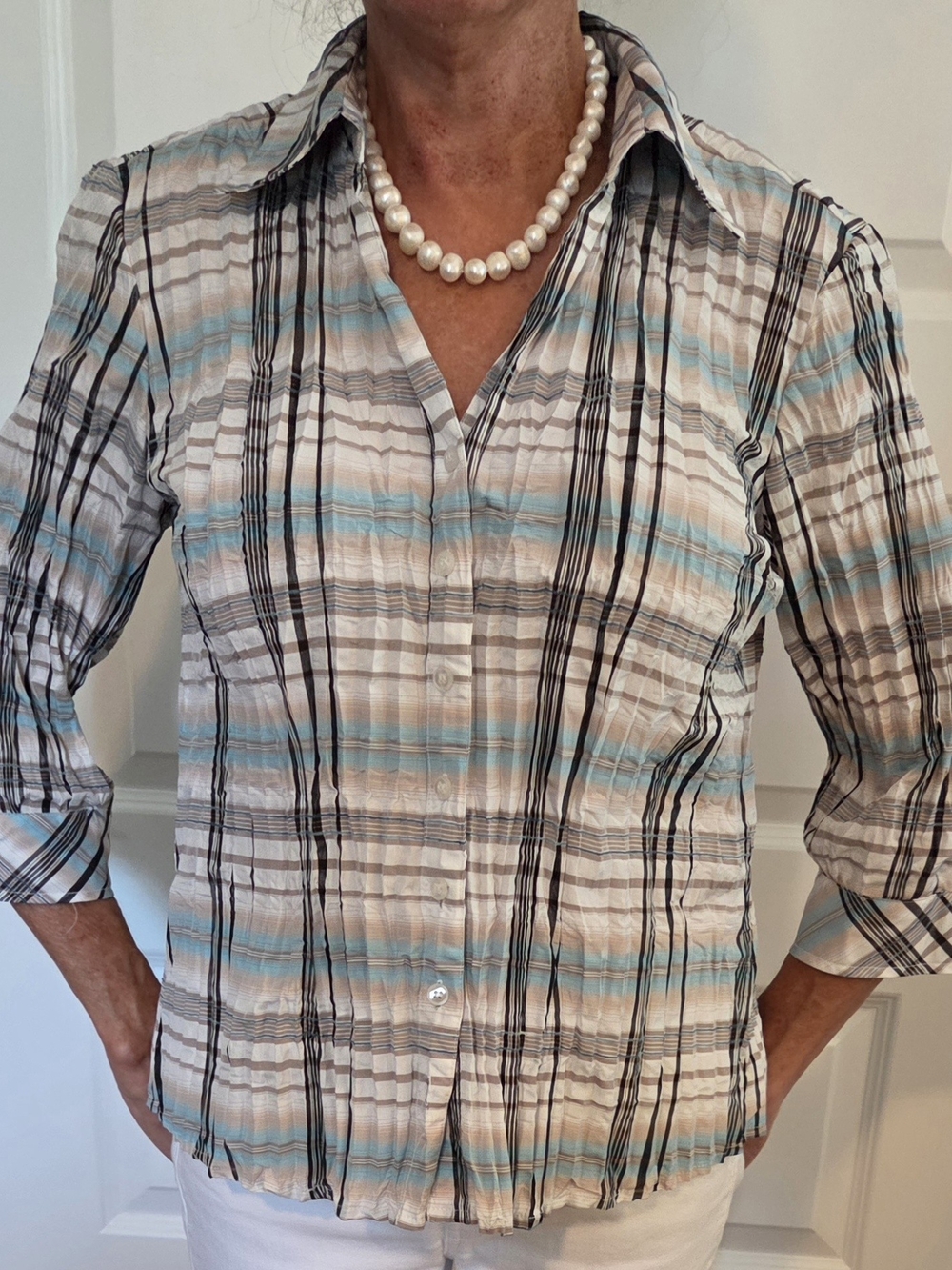 Puli Women's Plaid Button-Up Shirt in White, Light Blue & Black